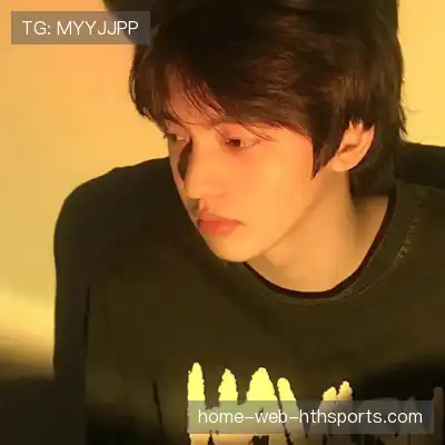 翁纳伶